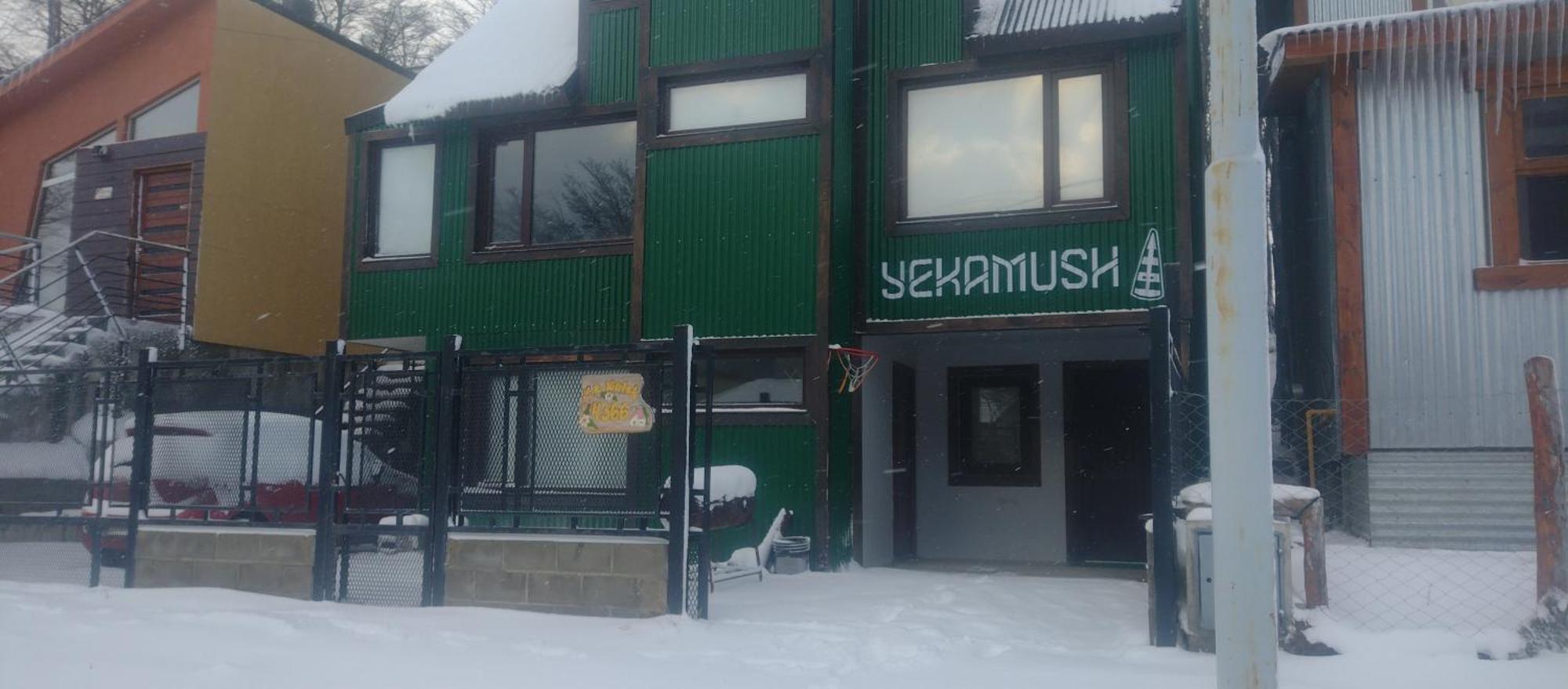 Departamento Yekamush 2 Ushuaia Apartment Екстериор снимка